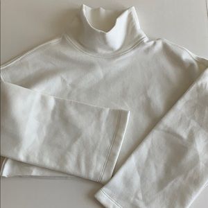 Cropped Turtleneck Fleece